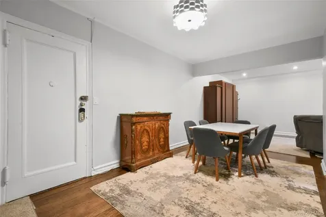 21 N Chatsworth Avenue Larchmont NY 10538