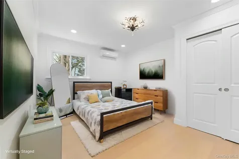 1059 Denton Avenue Manhasset Hills NY 11040