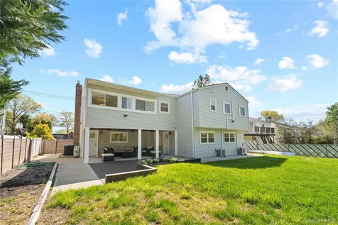1059 Denton Avenue Manhasset Hills NY 11040