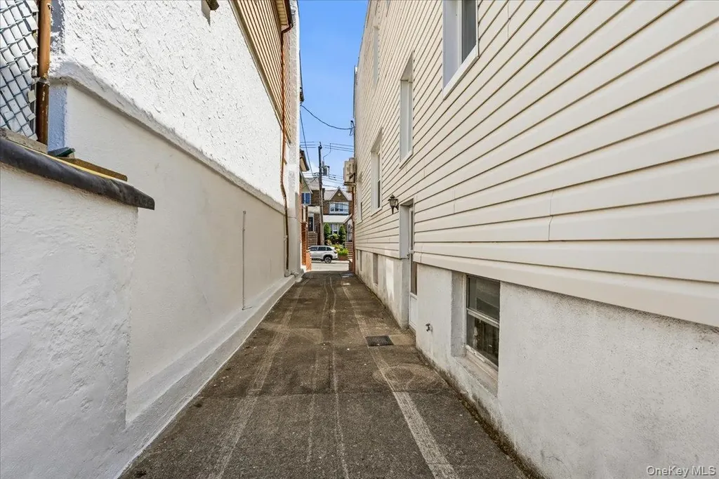 1228 80th Street Brooklyn NY 11228