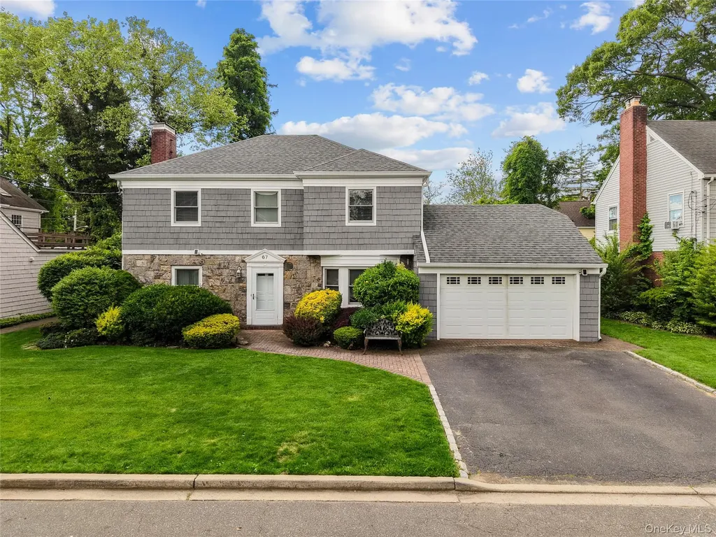 67 Raymond Place Hewlett NY 11557