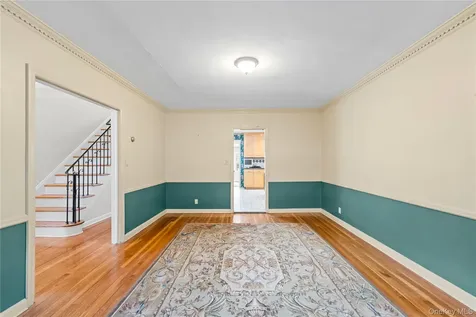 67 Raymond Place Hewlett NY 11557