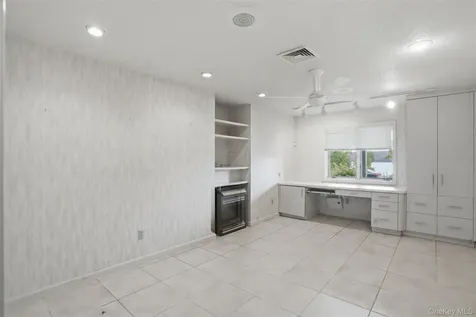 62 Riverview Mary Powell Port Ewen NY 12429