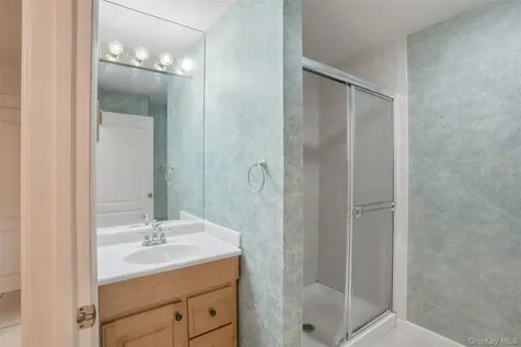 62 Riverview Mary Powell Port Ewen NY 12429