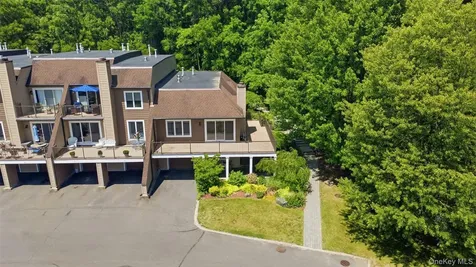 62 Riverview Mary Powell Port Ewen NY 12429
