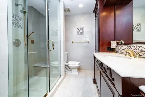 49 Andover Road Rockville Centre NY 11570