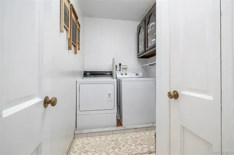49 Andover Road Rockville Centre NY 11570