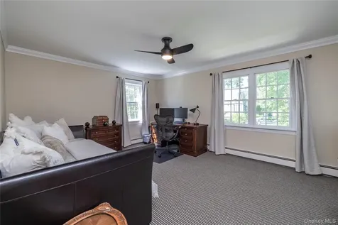 49 Andover Road Rockville Centre NY 11570