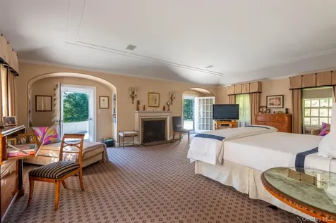 52 Piping Rock Road Locust Valley NY 11560