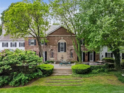52 Piping Rock Road Locust Valley NY 11560