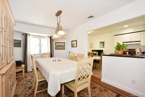 44 Peppermint Road Commack NY 11725