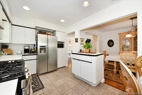 44 Peppermint Road Commack NY 11725