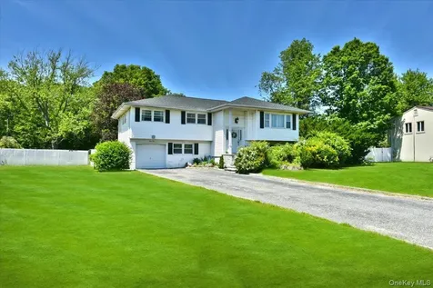 44 Peppermint Road Commack NY 11725