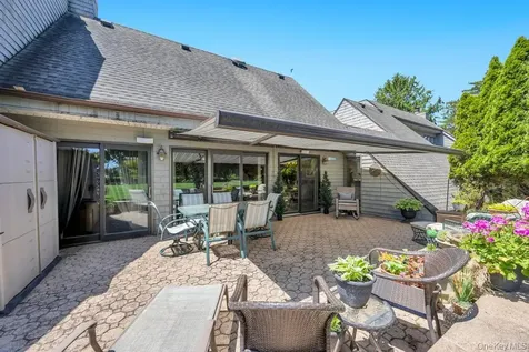 202 Captains Way Bay Shore NY 11706