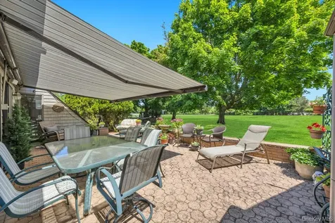 202 Captains Way Bay Shore NY 11706