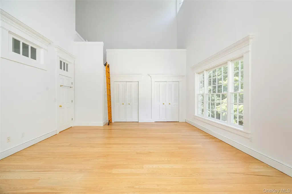 46 Hoxie Road Millbrook NY 12545