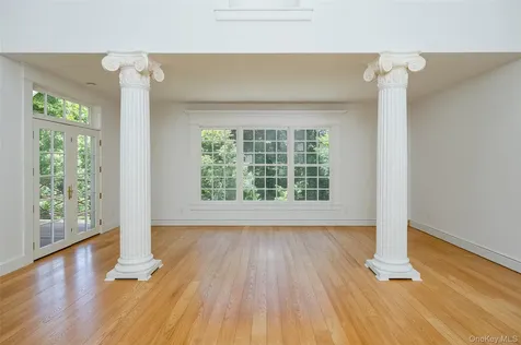 46 Hoxie Road Millbrook NY 12545