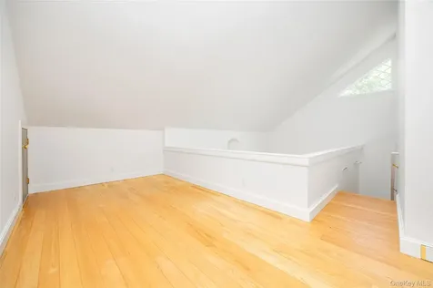 46 Hoxie Road Millbrook NY 12545