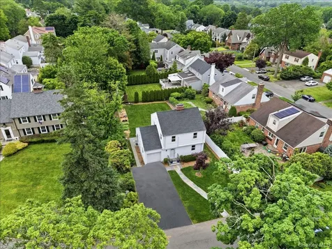 6 Deerfield Avenue Eastchester NY 10709