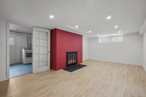 6 Deerfield Avenue Eastchester NY 10709