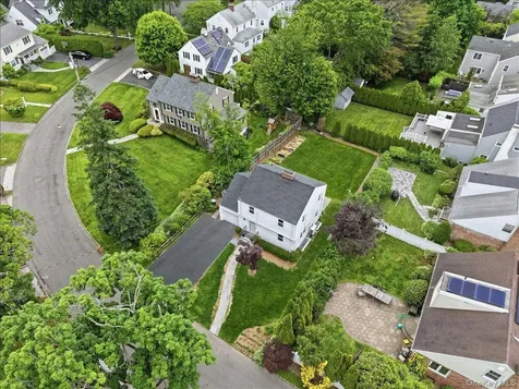 6 Deerfield Avenue Eastchester NY 10709