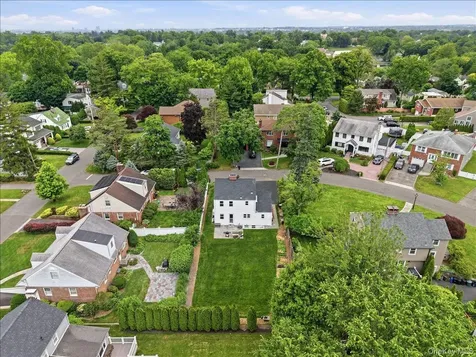 6 Deerfield Avenue Eastchester NY 10709