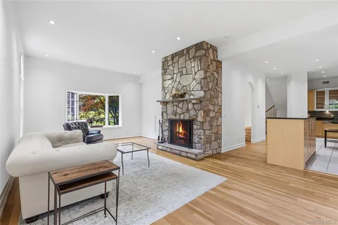 191 Beechmont Drive New Rochelle NY 10804