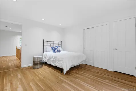 191 Beechmont Drive New Rochelle NY 10804