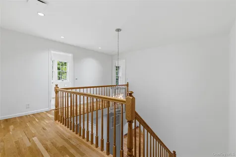 191 Beechmont Drive New Rochelle NY 10804