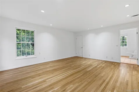 191 Beechmont Drive New Rochelle NY 10804