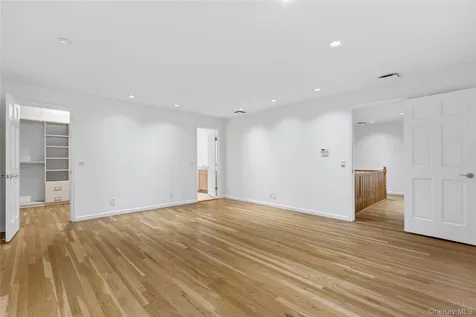 191 Beechmont Drive New Rochelle NY 10804