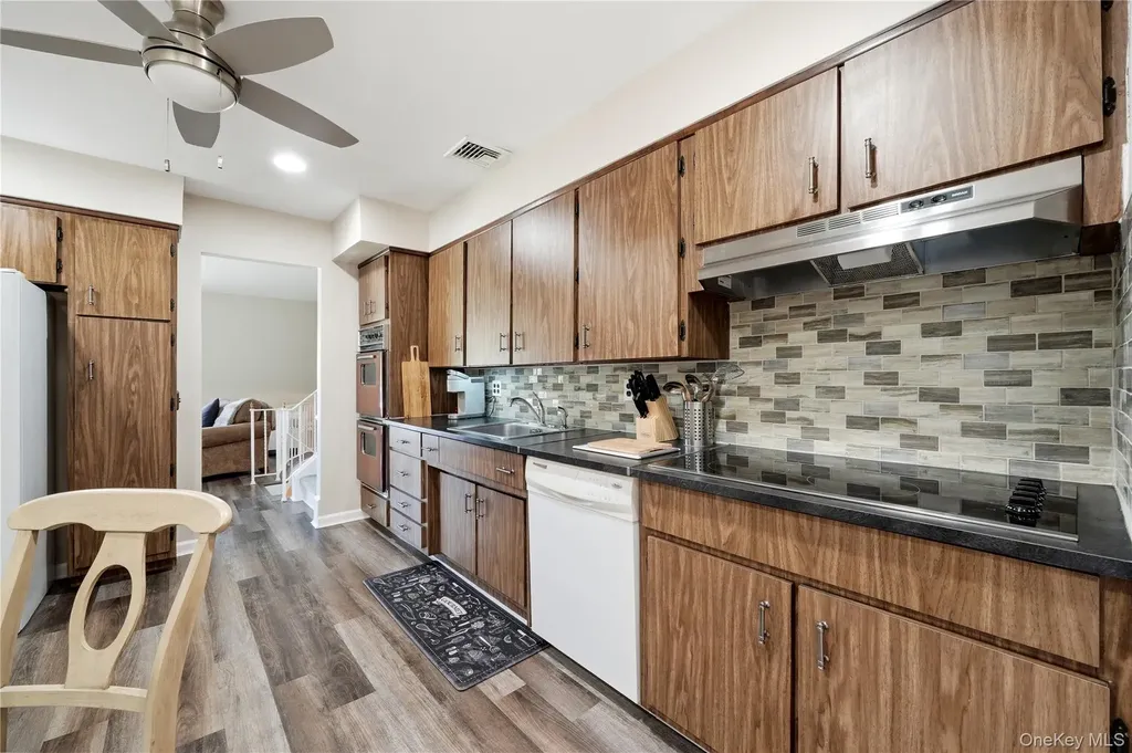 1853 Decatur Avenue North Bellmore NY 11710