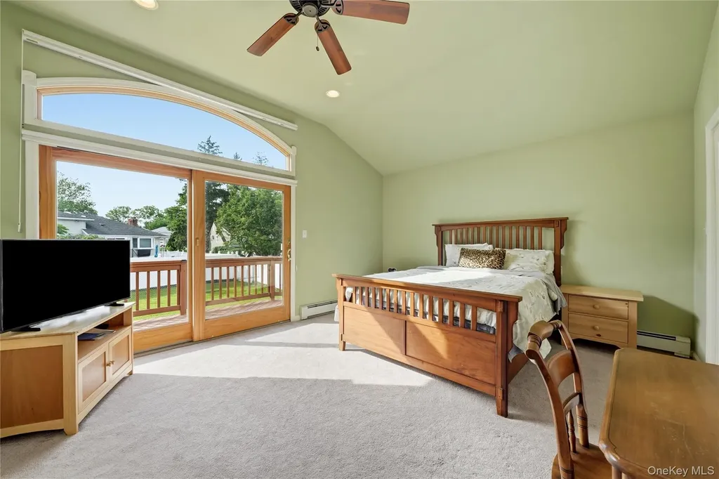 1853 Decatur Avenue North Bellmore NY 11710