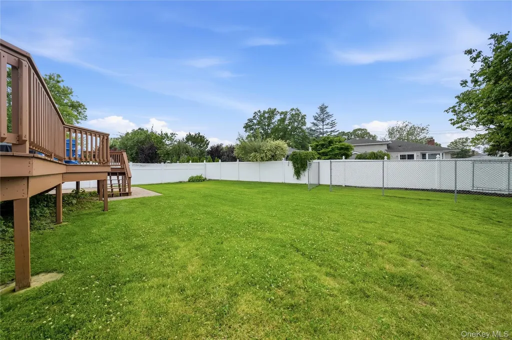 1853 Decatur Avenue North Bellmore NY 11710