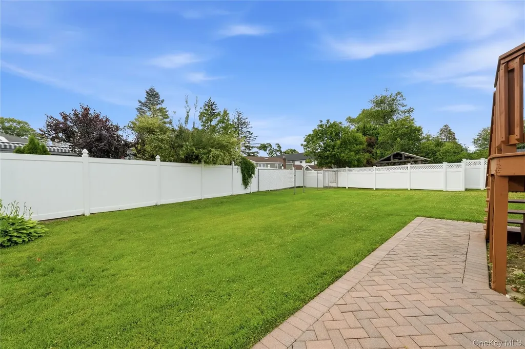 1853 Decatur Avenue North Bellmore NY 11710