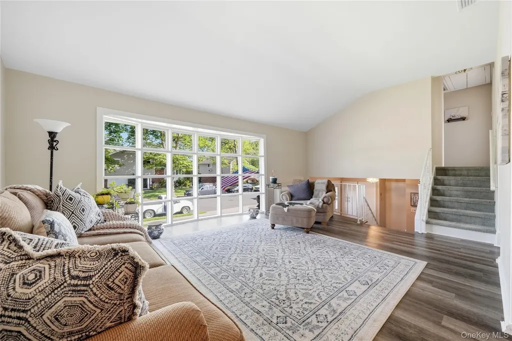 1853 Decatur Avenue North Bellmore NY 11710