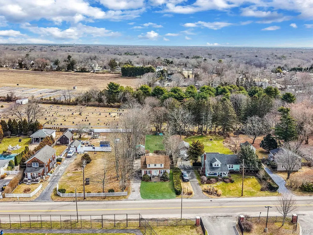 14 Tuttle Avenue Eastport NY 11941