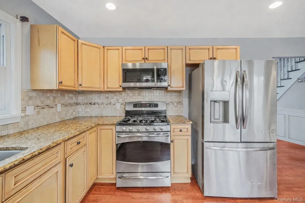 14 Tuttle Avenue Eastport NY 11941