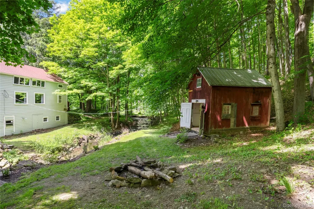 2955 State Route 23 Hillsdale NY 12529
