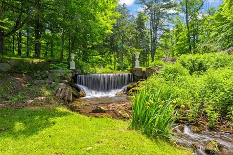 2955 State Route 23 Hillsdale NY 12529