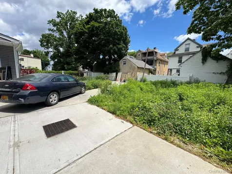 423 S 7th Avenue Mount Vernon NY 10550