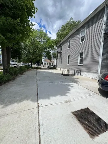 423 S 7th Avenue Mount Vernon NY 10550