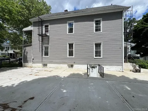 423 S 7th Avenue Mount Vernon NY 10550