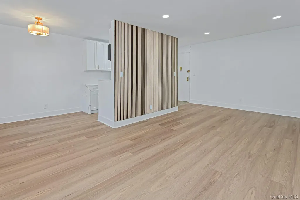 1300 Midland Avenue Yonkers NY 10704