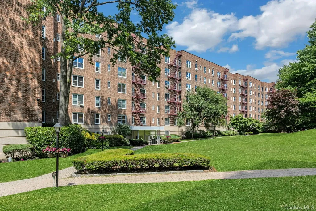 1300 Midland Avenue Yonkers NY 10704