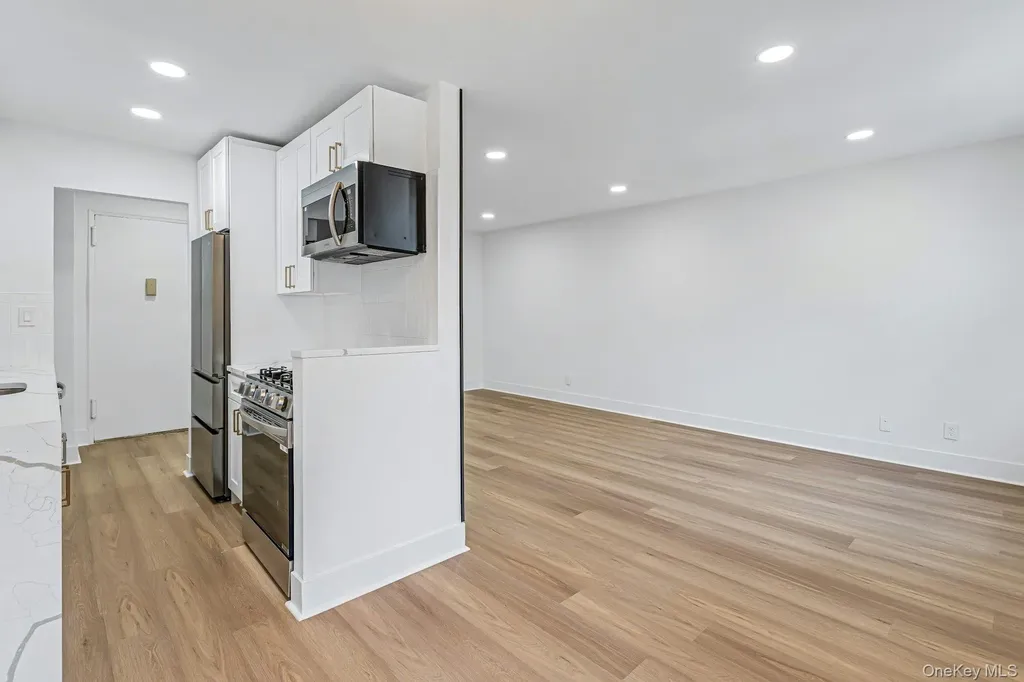 1300 Midland Avenue Yonkers NY 10704