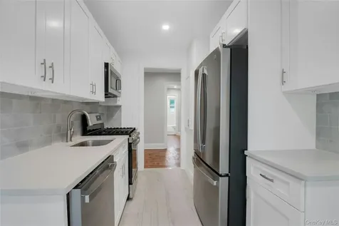 300 S Broadway Tarrytown NY 10591
