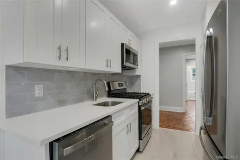 300 S Broadway Tarrytown NY 10591