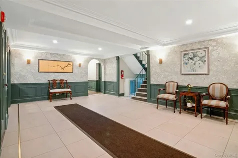 300 S Broadway Tarrytown NY 10591