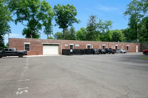 300 S Broadway Tarrytown NY 10591
